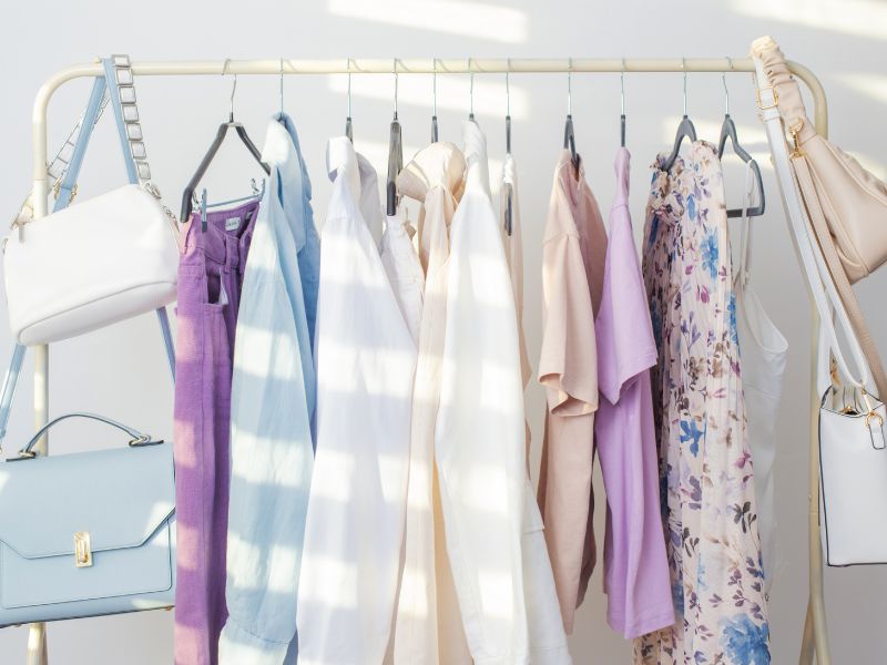 women capsule wardrobe